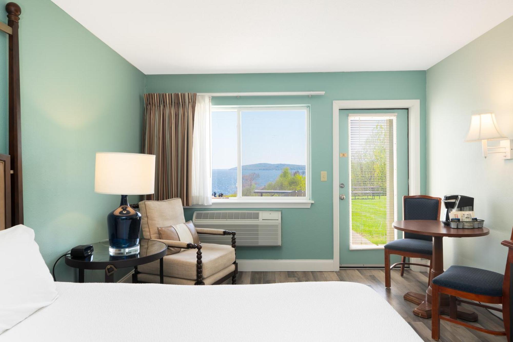 Fireside Inn, Ocean'S Edge Belfast Esterno foto